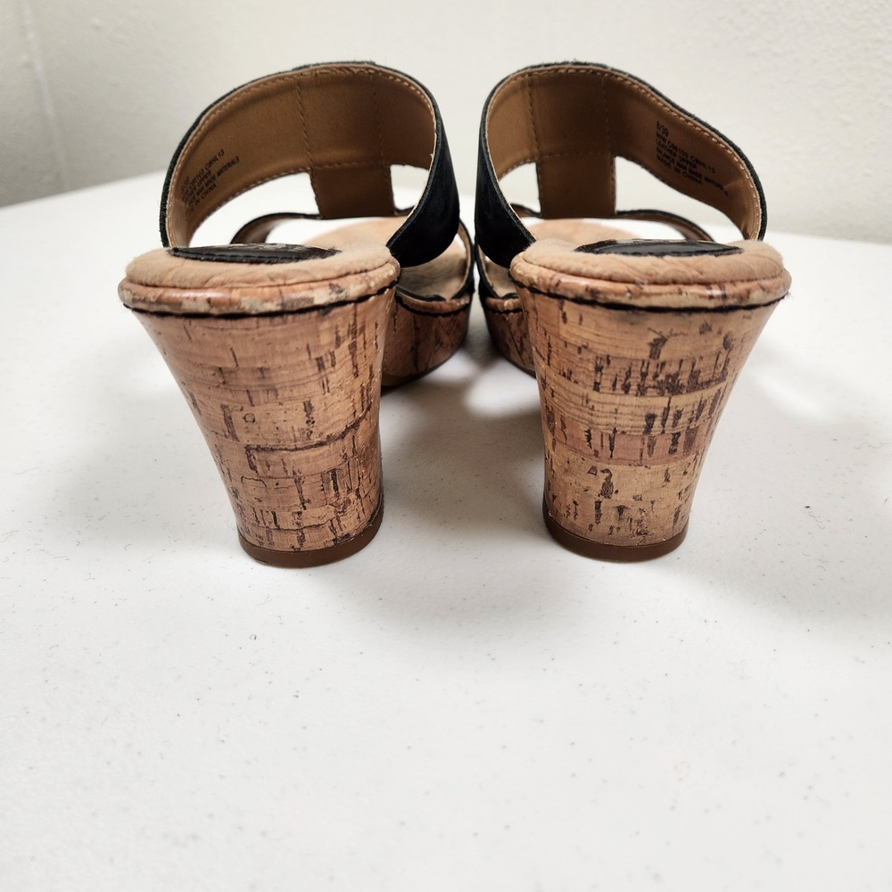 Born BOC womens T-strap criss cross sandals slides shoes black 8/39 - Picture 5 of 6